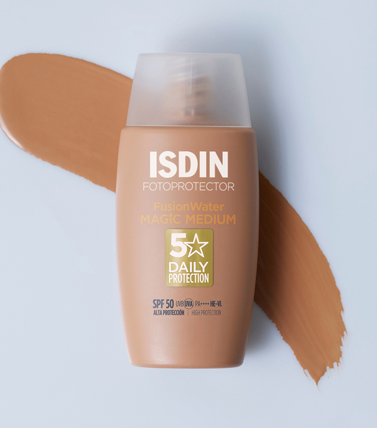 ISDIN FOTOPROTECTOR FUSION WATER MAGIC MEDIUM SPF 50